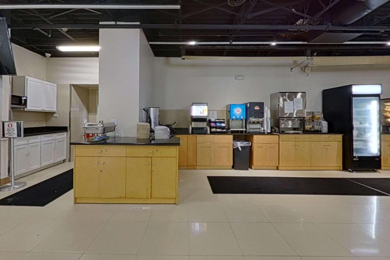Rodeway Inn&suites Lauderdale Airport&cruise Port Hotel 3*